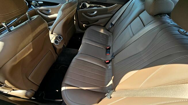 Mercedes-Benz Klasa E220 Business Edition 9G-Tronic