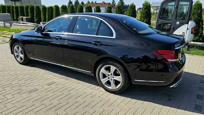 Mercedes-Benz Klasa E220 Business Edition 9G-Tronic