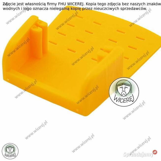 Lądowisko dla Pszczół, Wlotka, Mostek, Podest