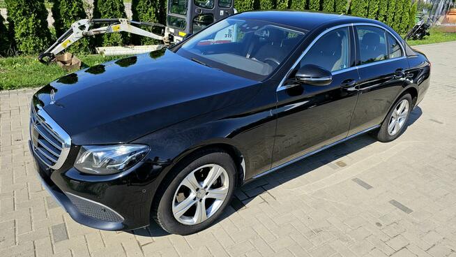 Mercedes-Benz Klasa E220 Business Edition 9G-Tronic