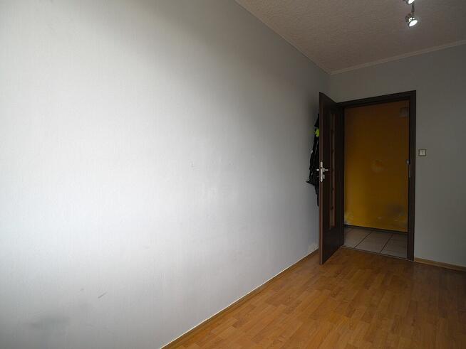 3 pokojowe mieszkanie z balkonem, 1 piętro!