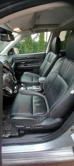 Sprzedam Mitsubishi Outlander PHEV plug-in,18r. 2.0 benzyna