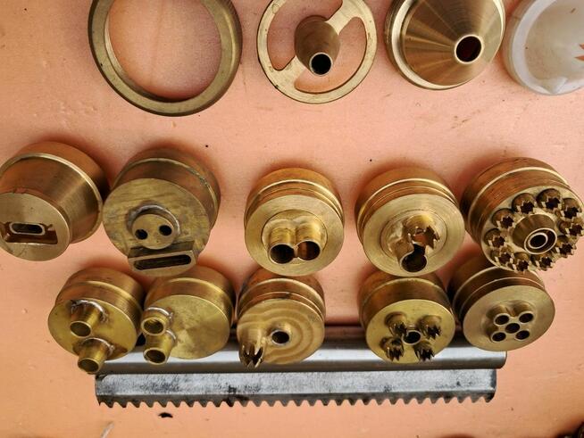 Dyszaa nasdka tutka do formowania ciastek elcal