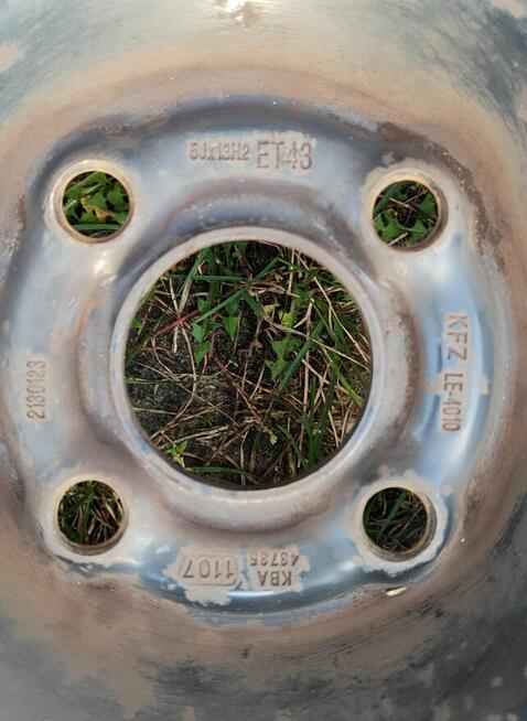 Felgi stalowe Opel R13 4x100 + gratis kołpaki