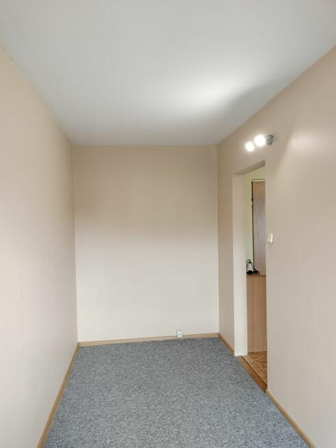 Os. Asnyka - 2pokojowe mieszkanie II piętro