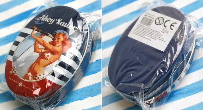 Mała, owalna puszka pin - up girl, housewife, retro, vintage