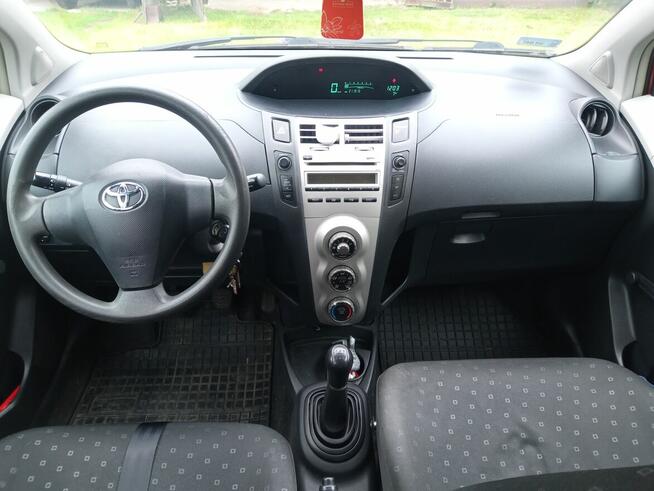 Toyota Yaris II 1,3 VVT-i benzyna 87KM salon Polska 2007r.