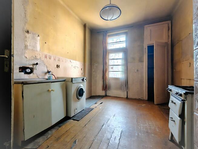 Sprzedam mieszkanie w centrum Krakowa, ul. Józefitów.