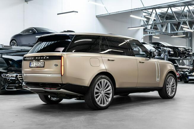 Land Rover Range Rover V8 530 KM First Edition LWB. Gwarancja. FV23%.