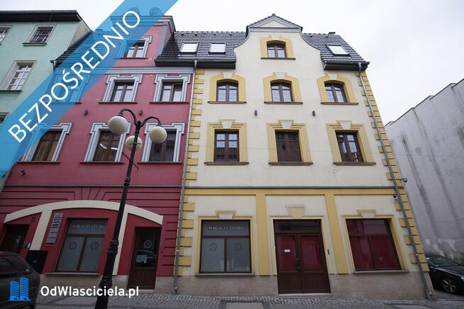 Kamienicę z apartamentami oraz częścią zorganizowanego przedsiębiorstwa sprzedam