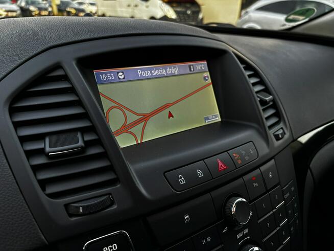 Insignia 2.0 benzyna 220 km skóra BIXENON klima PANORAMA serwis 2013