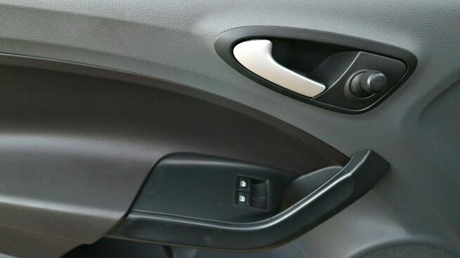 Seat ibiza 1,2 12V-Klimatyzacja-Komputer-Alufelgi-159 tyś.Przebieg