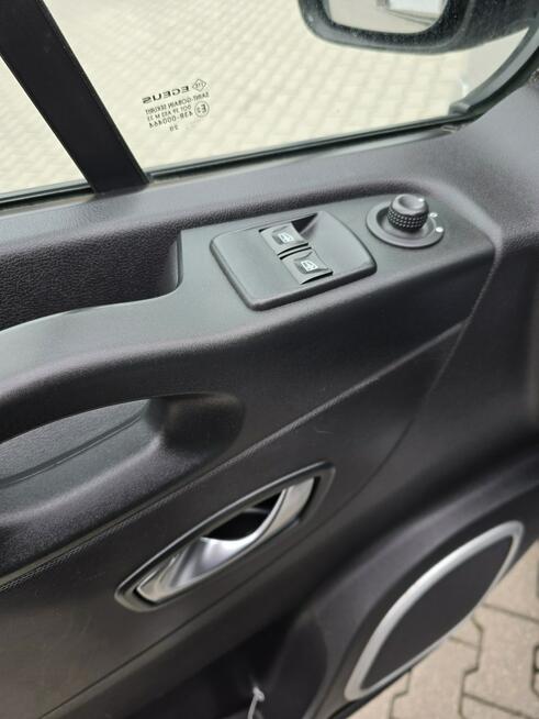 Renault Trafic 2,0dci 9 Osobowe, Automat,LONG.Klimatyzacja.NavigacjaSalon PL.