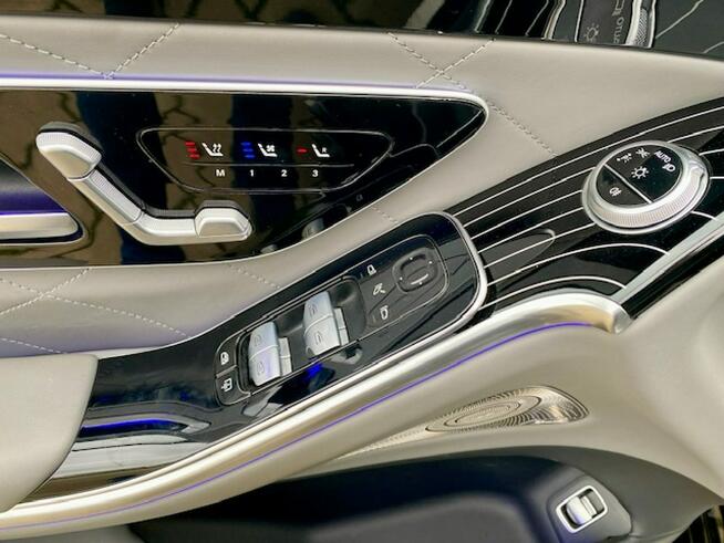 Mercedes S 580 SALON PL / VOLL / 4X4 / DYSTRONIC / OŚ SKRĘTNA / AMG / PANORAMA DACH