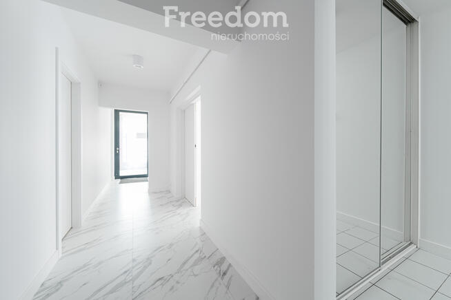 Lokal przy ul. Warszawskiej w Łomiankach