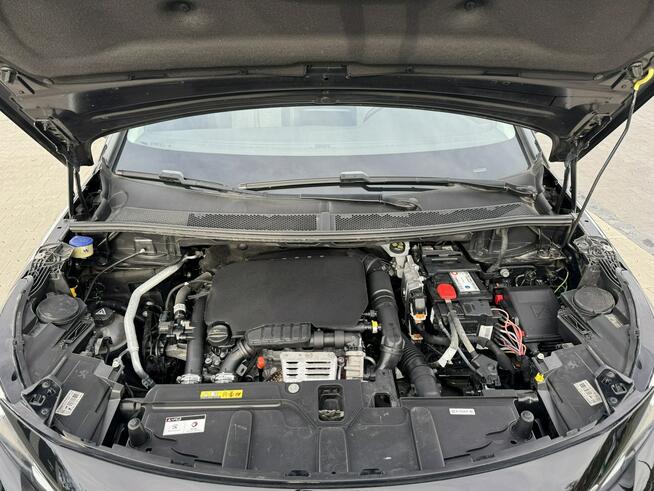 Peugeot 3008 1.2 / 131KM LED Nawigacja Kamery Półskóra Czujnik martwego pola
