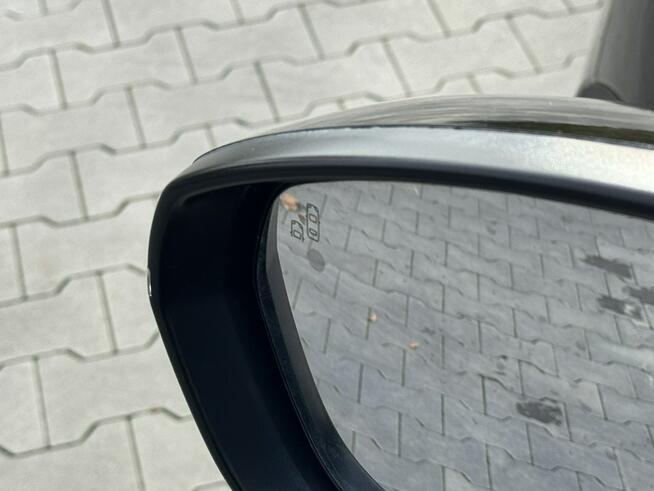 Peugeot 3008 1.2 / 131KM LED Nawigacja Kamery Półskóra Czujnik martwego pola