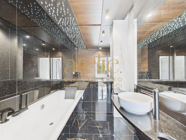 Dom w sąsiedztwie jeziora!