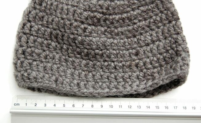 Czapka dla niemowlaka robiona na drutach, królik, z uszami