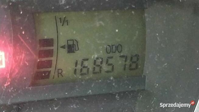 Toyota Aygo 5 drzwi 5d 2007 uszkodzona, silnik sprawny klima