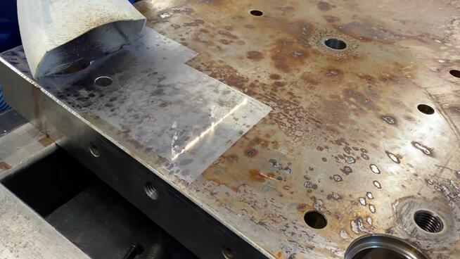 CZYSZCZENIE LASEROWE- RDZA, FARBA, TLENKI, RENOWACJE