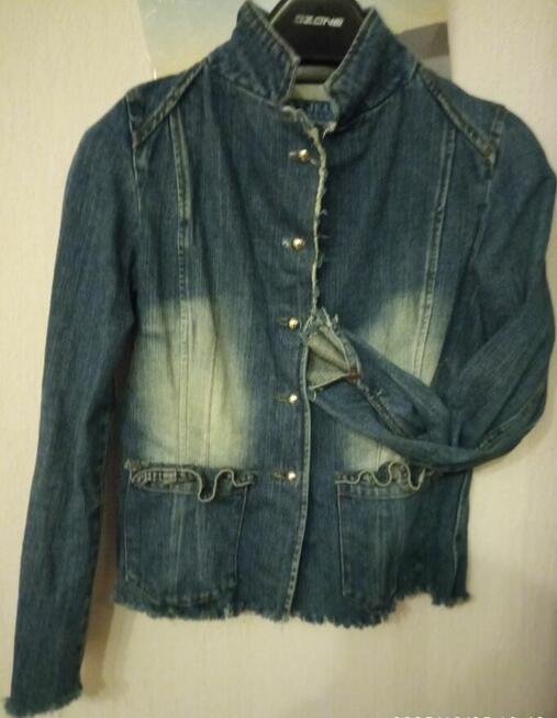 Stylowa marynarka z grubego dżinsu