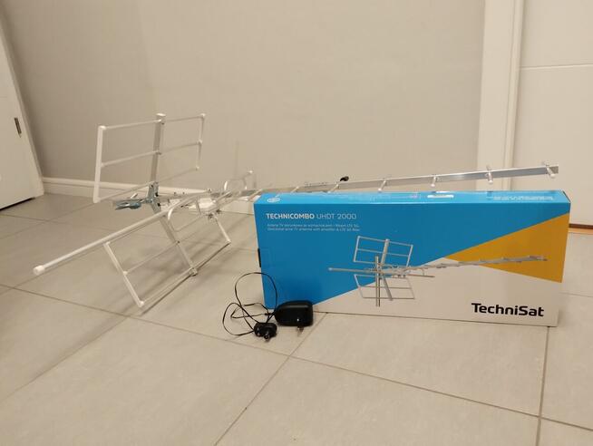 Antena kierunkowa TECHNISAT Technicombo UHDT 2000