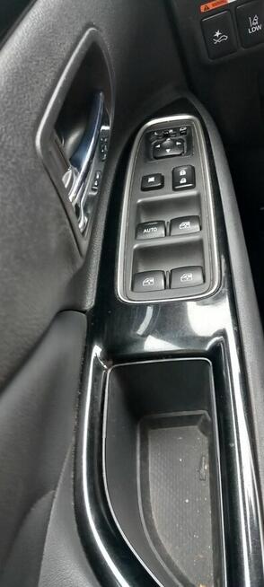 Sprzedam Mitsubishi Outlander PHEV plug-in,18r. 2.0 benzyna