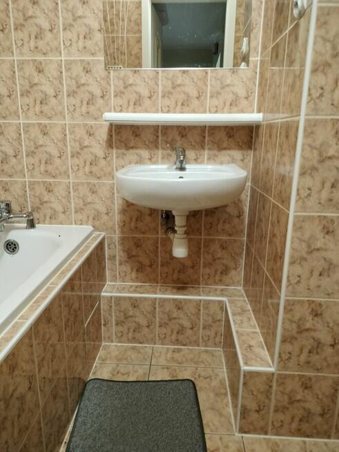 Os. Asnyka - 2pokojowe mieszkanie II piętro