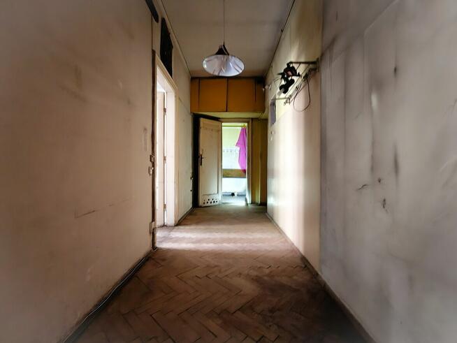 Sprzedam mieszkanie w centrum Krakowa, ul. Józefitów.