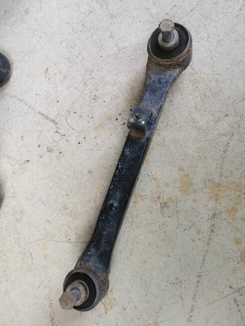 Wahacz poprzeczny zawieszenia WAHACZ DODGE RAM 1500