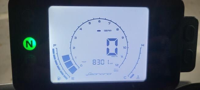 Benelli Leoncino 125cc 2023