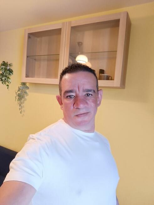 Pan Szuka Przyjaźni , dłużej relacji