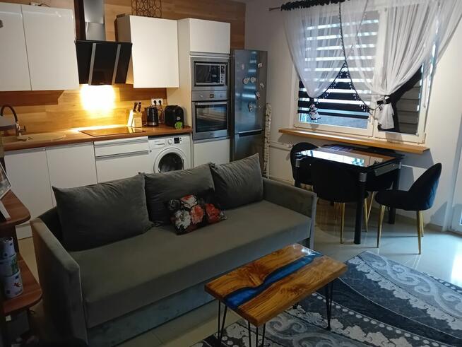 Mieszkanie 3pokoje klimatyzacja piastów umeblowane oferta pr