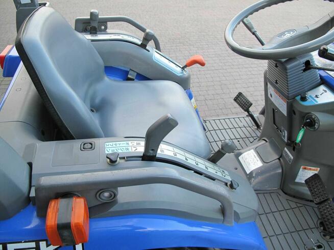 Mini Traktorek Iseki 22KM 4X4 Wspomaganie Rewers Mały