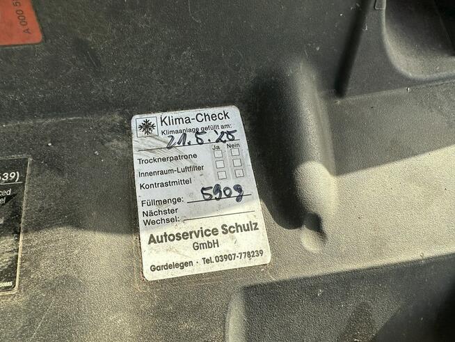 Mercedes C 180 Automat, elektryczna klapa, podgrz. fotele, zadbany, z Niemiec