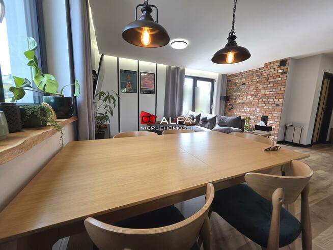 Dom Jaworzyna Śląska, Jaworzyna Śląska