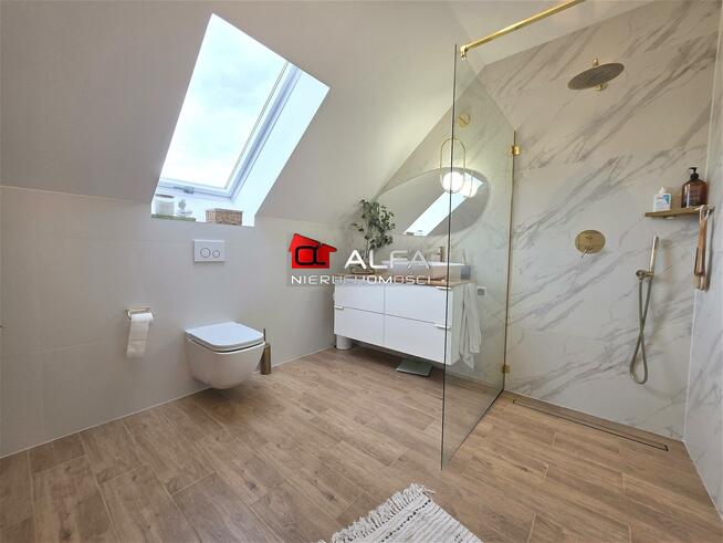 Dom Jaworzyna Śląska, Jaworzyna Śląska