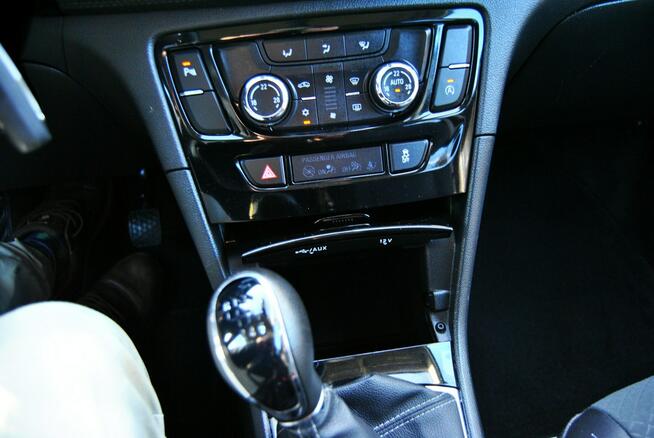 Opel Mokka Opłacony *NAVI-PL * Kamera cof. * Klima tronik *LEDY * Pół skóra