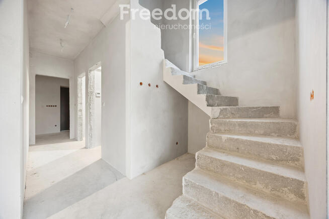 Dom w Nowej Woli przy ul. Oleandrów