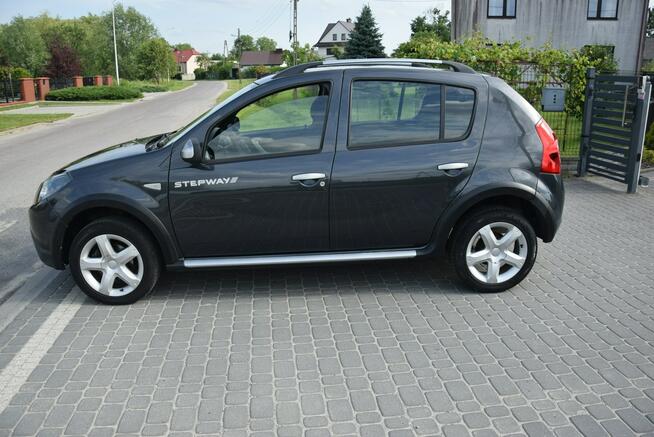 Dacia Sandero Stepway 1.6B Klima/ 2 Kpl Kół/ Hak/ Sprowadzony/ Opłacony