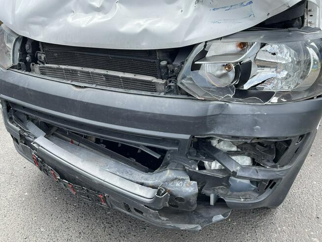 Volkswagen Transporter Long 2.0-140KM 9-osobowy Model 2015