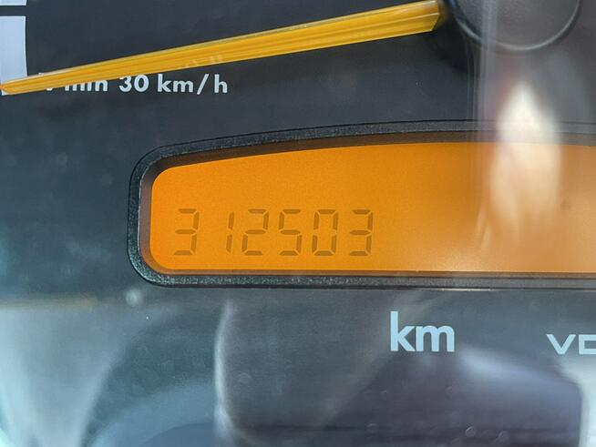 Mercedes Sprinter Autosklep piec Sklep Gastronomiczny Food Truck Foodtruck bar BORCO2006