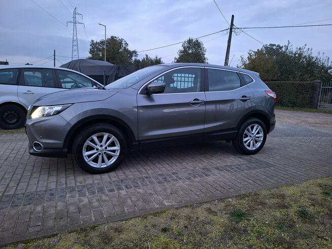 Nissan Qashqai Kamera Klimatronik Serwisowany Bezwypadkowy Stan Bardzo Dobry