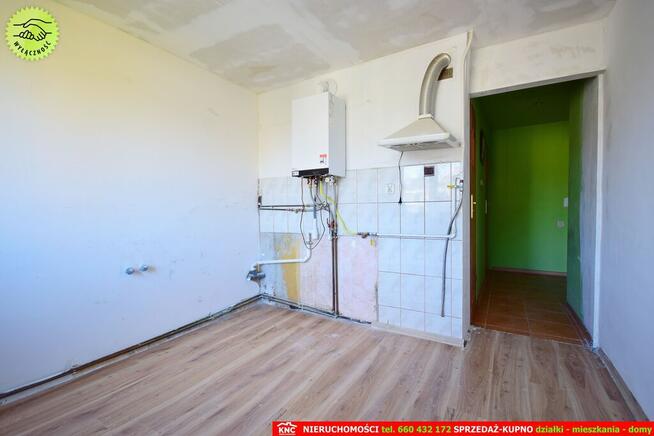 Blisko Nałęczowa, 3 pokoje z garażem i działką.