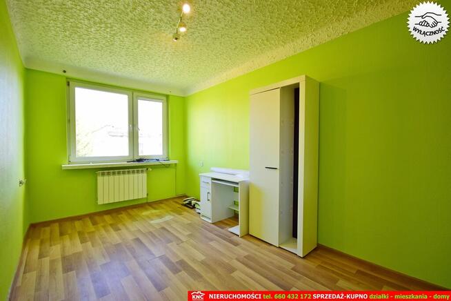 Blisko Nałęczowa, 3 pokoje z garażem i działką.