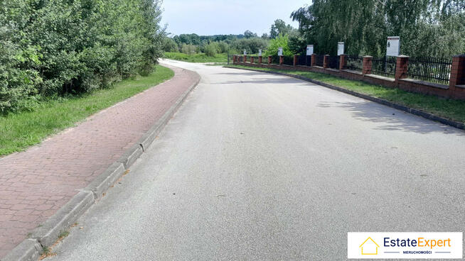 WYMARZONE MIEJSCE NA DOM – DZIAŁKA BUDOWLANA W PIERZCHNICY!