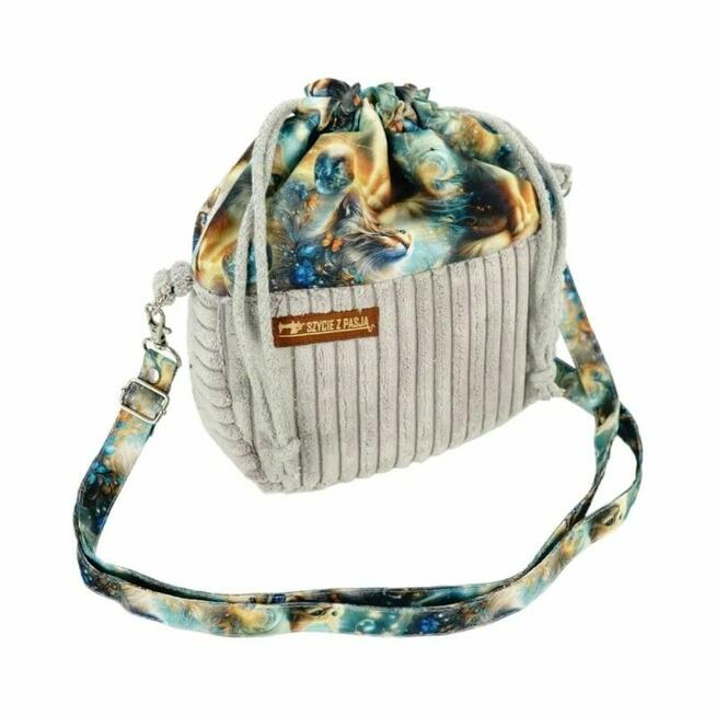 Torebka Sakiewka Sztruksowa Szara z Motywem Kosmicznych Kotów – Handmade