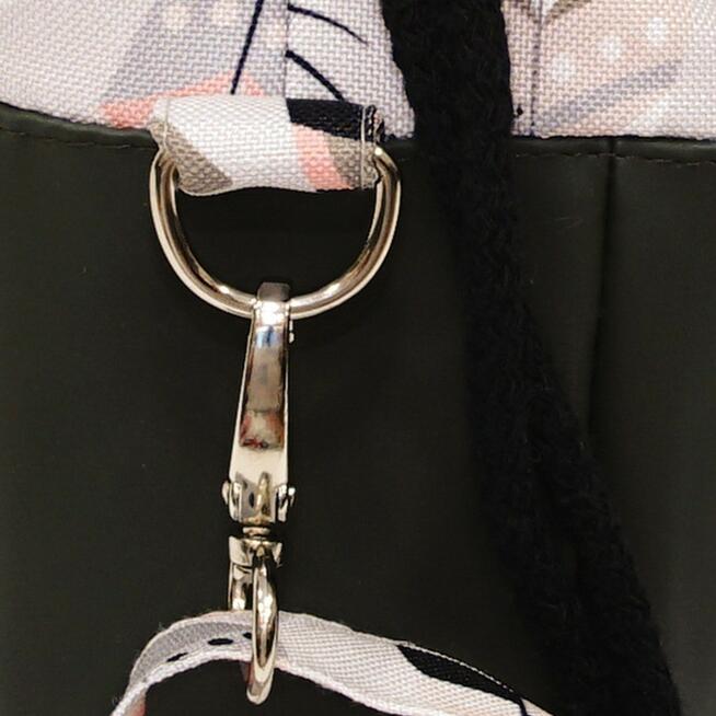 Torebka Sakiewka Ciemnozielona z Motywem Piórek – Handmade