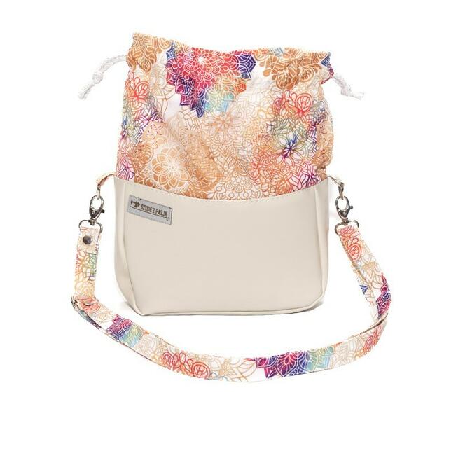 Torebka Sakiewka Kremowa z Motywem Mandali – Handmade